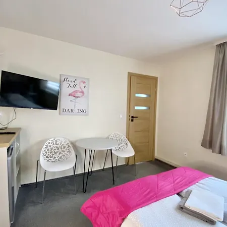 Onyks Kwatera prywatna *